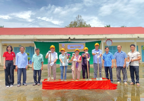 chap-canh-uoc-mo-den-truong-dong-hanh-nang-cap-truong-tieu-hoc-dang-thi-chinh