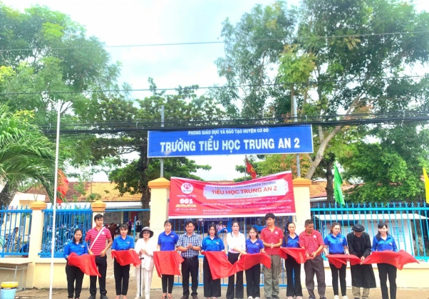 xay-dung-diem-truong-lan-toa-long-nhan-ai-dong-hanh-xay-dung-truong-tieu-hoc-trung-an-2