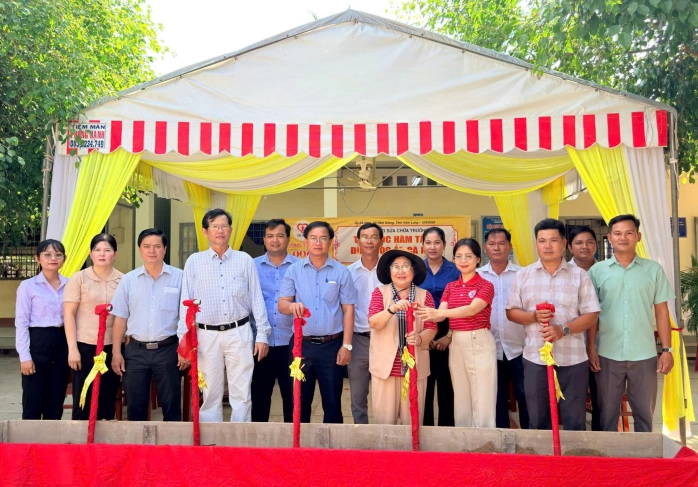 dong-hanh-cung-giao-duc-khoi-cong-cai-tao-diem-truong-ca-hom-chap-canh-uoc-mo-uom-mam-tri-thuc